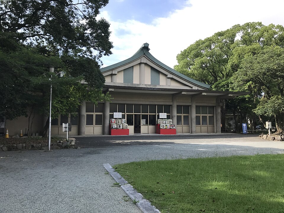 福岡縣護國神社の境内の様子
