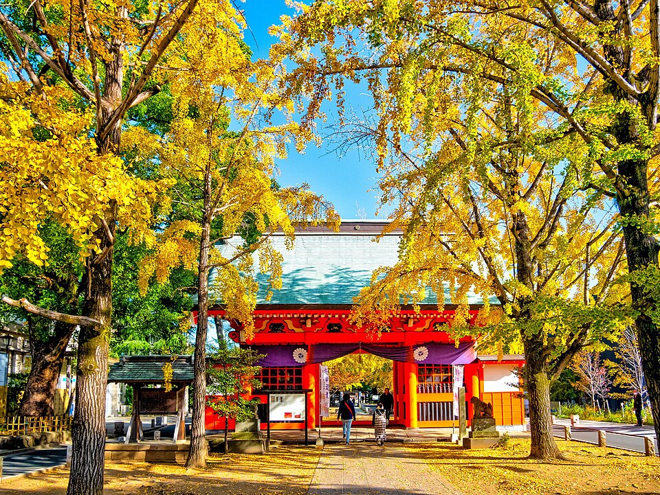 葛飾八幡宮の境内の様子
