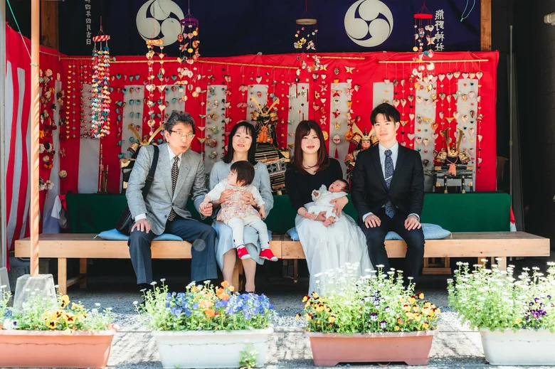 熊野神社(茅ヶ崎市高田) みんなで笑顔の集合ショット(2026年4月12日・仕上がりカラー00しぜんに)