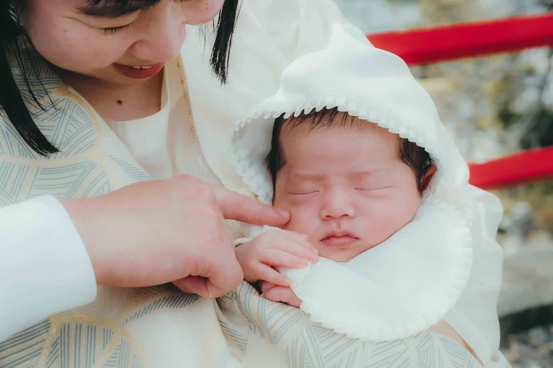 中山寺 小さな指と絆(2026年4月5日・仕上がりカラー02ふわふわ)