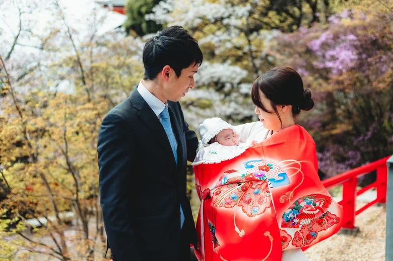 中山寺 桜橋で寄り添う(2026年4月5日・仕上がりカラー00しぜんに(ナチュラル))