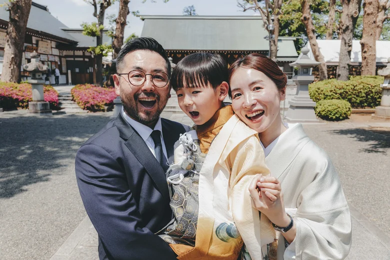 松陰神社 家族そろって大笑い(2026年5月13日・仕上がりカラー04きらめき)